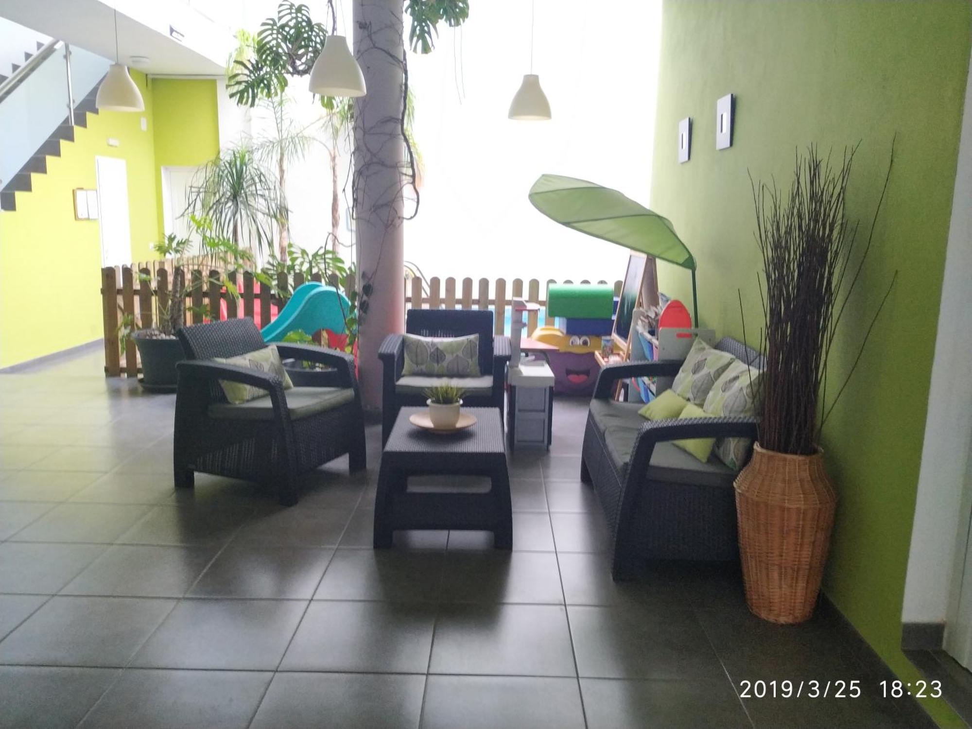 Apartamentos El Patio Los Llanos De Aridane Exteriör bild
