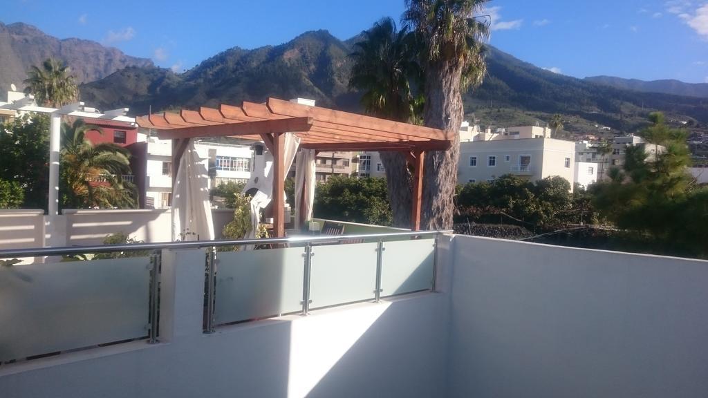 Apartamentos El Patio Los Llanos De Aridane Exteriör bild