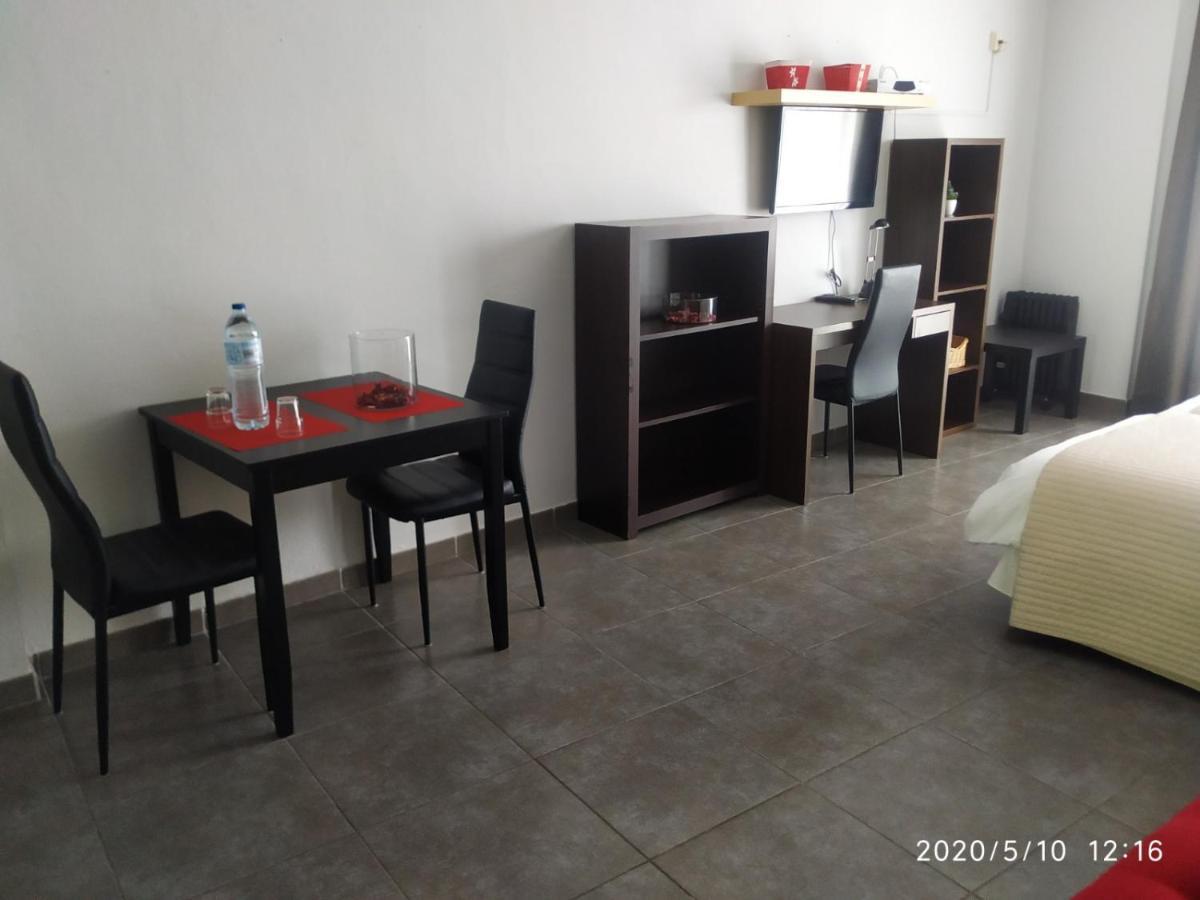 Apartamentos El Patio Los Llanos De Aridane Exteriör bild
