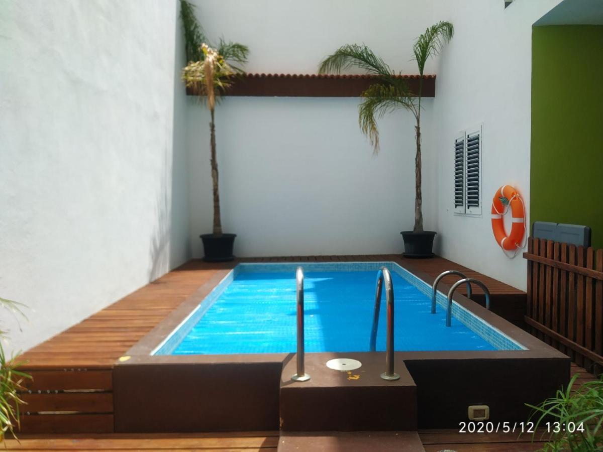Apartamentos El Patio Los Llanos De Aridane Exteriör bild