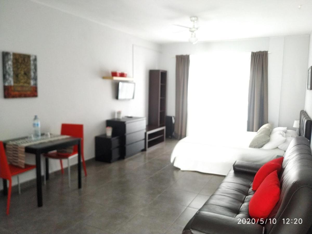 Apartamentos El Patio Los Llanos De Aridane Exteriör bild